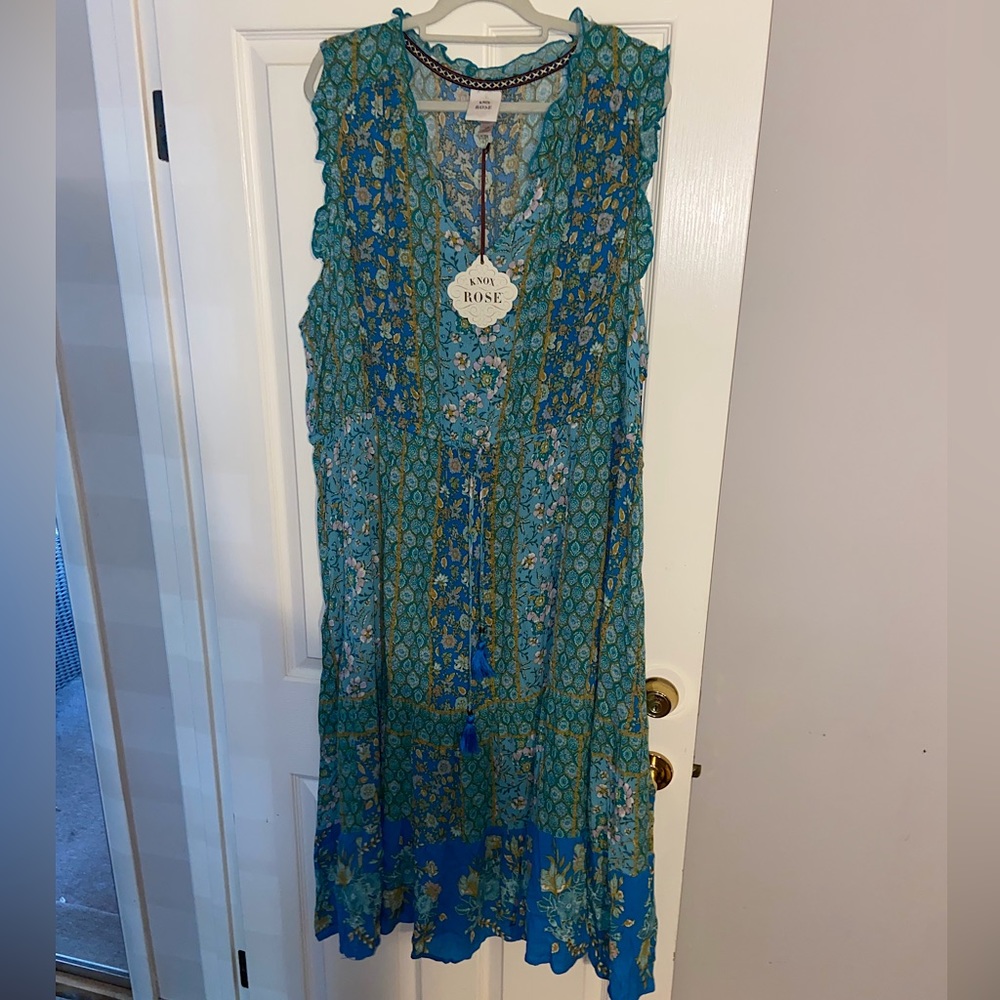 Sleeveless dress - Knox Rose - NWT